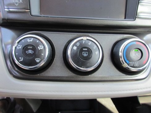 Used 2013 Toyota RAV4 LE image 24
