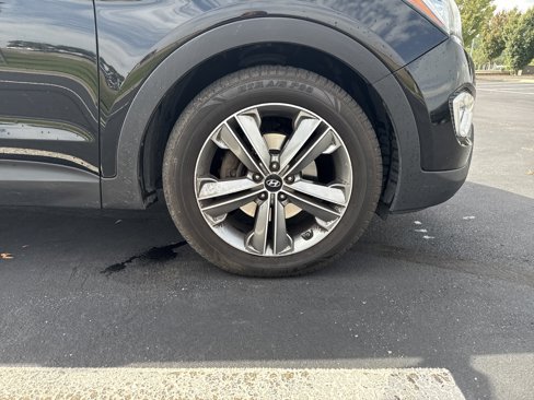 Used 2014 Hyundai Santa Fe GLS image 13