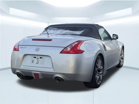 Used 2013 Nissan 370Z Roadster image 5