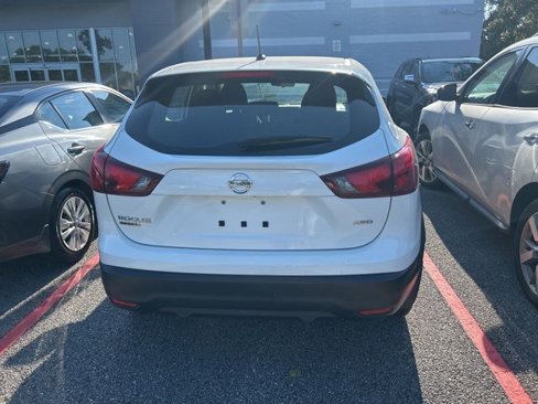 Used 2018 Nissan Rogue Sport S w/ S Appearance Package image 15