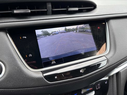 Used 2021 Cadillac XT5 Premium Luxury w/ LPO, Floor Liner Package image 22
