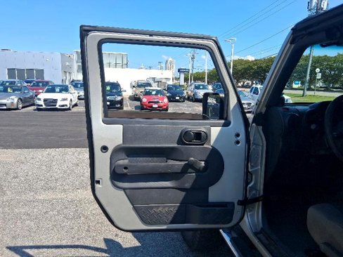 Used 2007 Jeep Wrangler X image 18