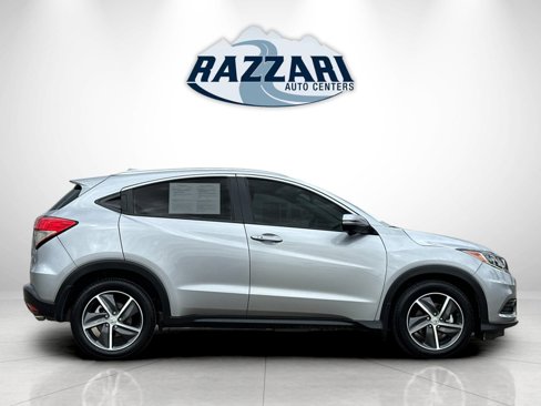 Used 2022 Honda HR-V EX image 2