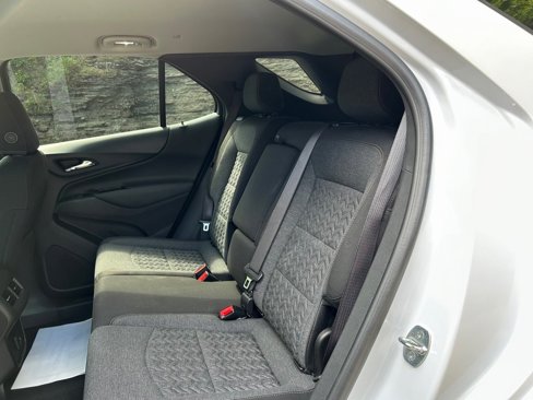 Used 2022 Chevrolet Equinox LT image 19