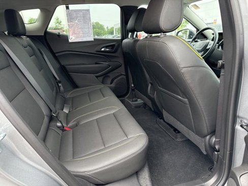 Used 2024 Chevrolet Trax ACTIV image 24