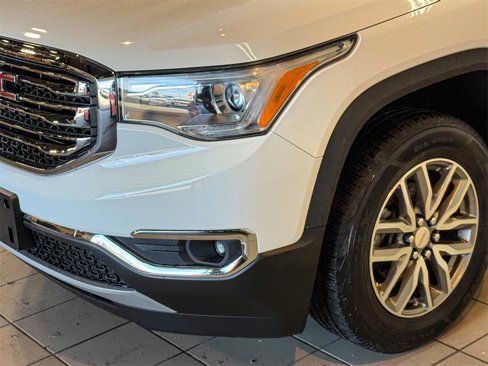 Used 2019 GMC Acadia SLE image 14