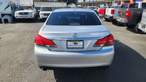 Used 2011 Toyota Avalon image 5