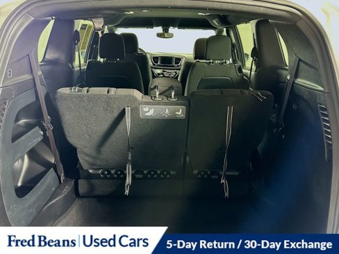 Used 2020 Chrysler Pacifica Touring w/ S Appearance Package image 27
