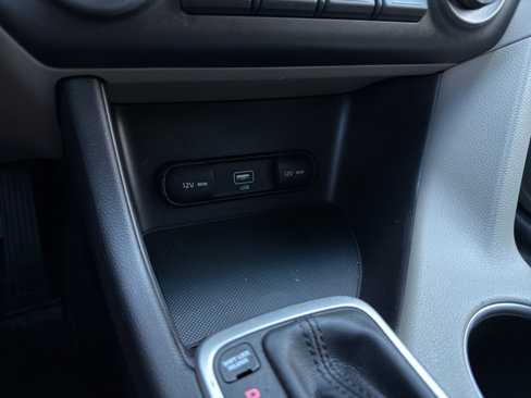 Used 2021 Kia Sportage S image 26