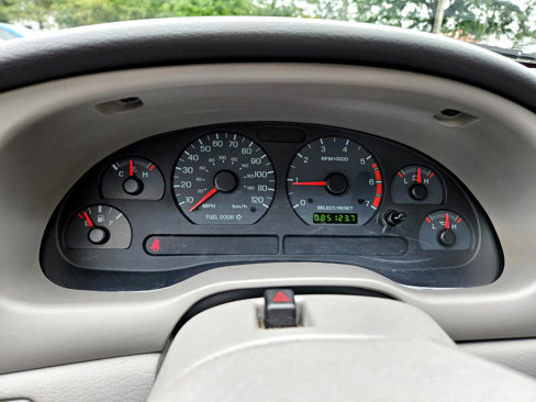 Used 2003 Ford Mustang Coupe image 24