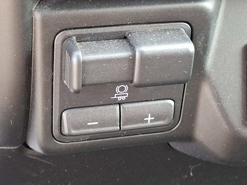 Used 2019 GMC Sierra 1500 SLE w/ SLE Value Package image 24