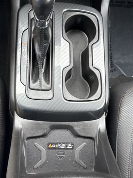 Used 2022 GMC Canyon AT4 w/ Driver Alert Package image 21