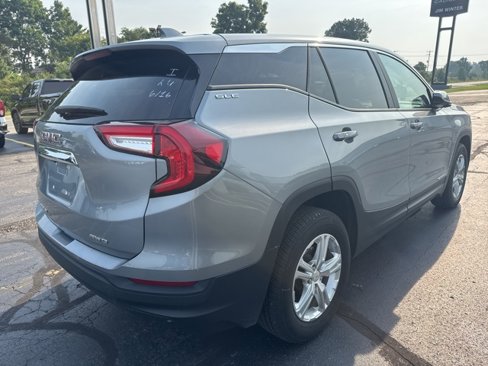 Certified 2024 GMC Terrain SLE image 7