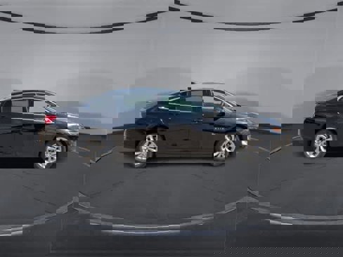 Used 2024 Chevrolet Malibu LT image 9