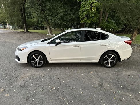 Certified 2022 Subaru Impreza 2.0i Premium image 5