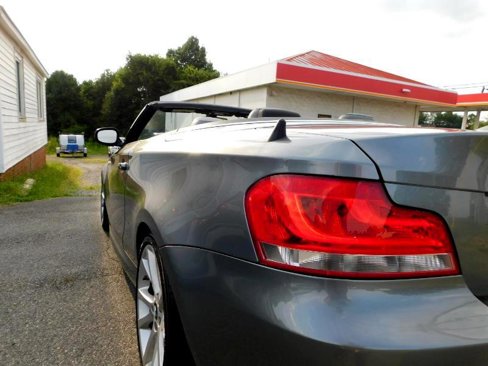 Used 2012 BMW 135i Convertible image 25