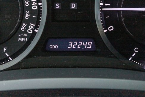Used 2013 Lexus IS 250C image 8
