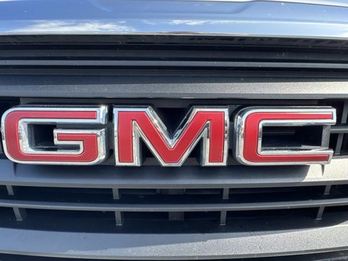 Certified 2022 GMC Terrain SLE w/ Driver Convenience Package image 31