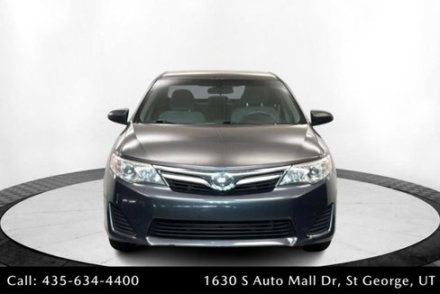 Used 2014 Toyota Camry LE image 8