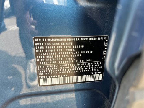 Used 2020 Volkswagen Tiguan S image 17