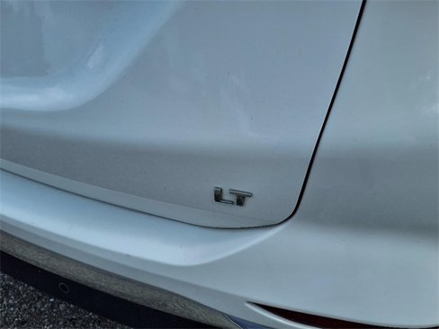 Used 2020 Chevrolet Equinox LT image 10