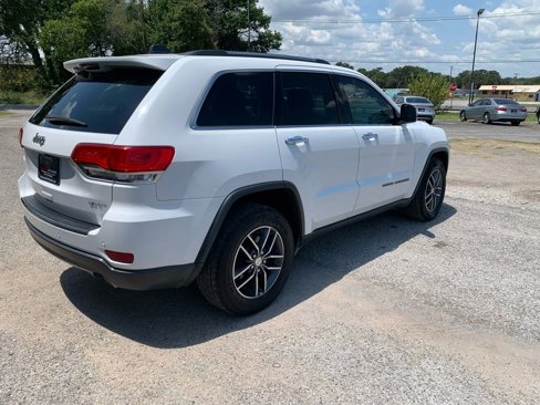 Used 2017 Jeep Grand Cherokee Limited image 6