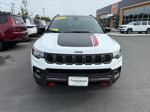 Certified 2024 Jeep Compass Trailhawk image 2