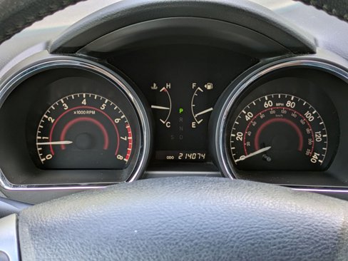 Used 2011 Toyota Highlander 2WD image 10