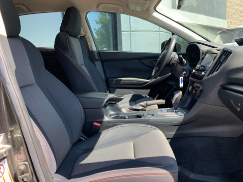 Used 2018 Subaru Crosstrek 2.0i Premium image 12