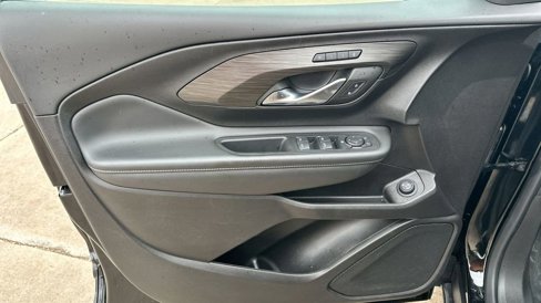 Certified 2024 GMC Terrain SLT image 21