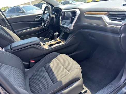 Used 2019 GMC Acadia SLE image 26