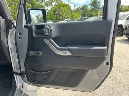 Used 2014 Jeep Wrangler Sport w/ Connectivity Group image 25