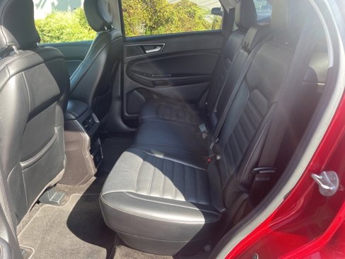 Used 2015 Ford Edge SEL w/ Equipment Group 201A image 17