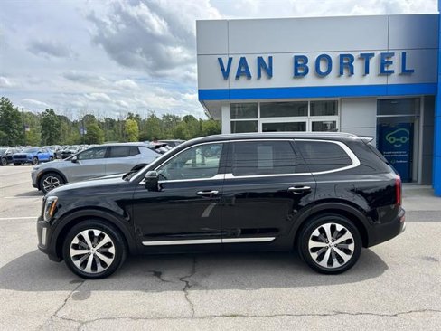 Used 2020 Kia Telluride S w/ S 8 Passenger Seating Package image 2