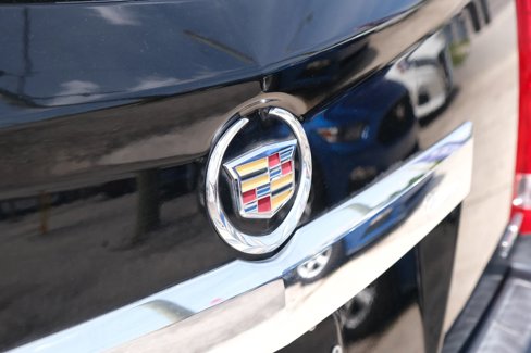 Used 2016 Cadillac SRX Luxury image 16