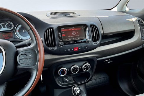 Used 2014 FIAT 500L Trekking image 6