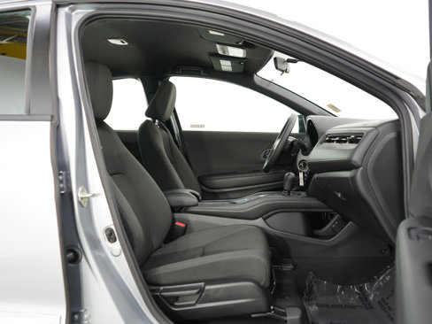 Used 2019 Honda HR-V Sport image 10