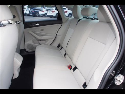 Used 2019 Volkswagen Jetta S image 19
