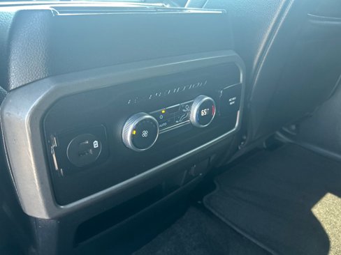 Certified 2021 Ford Expedition XLT image 27