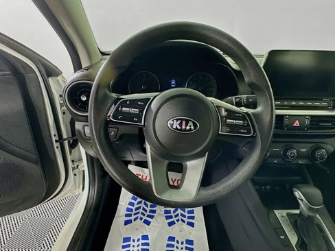 Used 2021 Kia Forte Sedan image 16