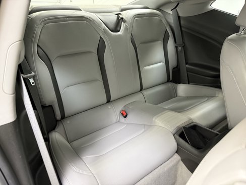Used 2018 Chevrolet Camaro LT image 20