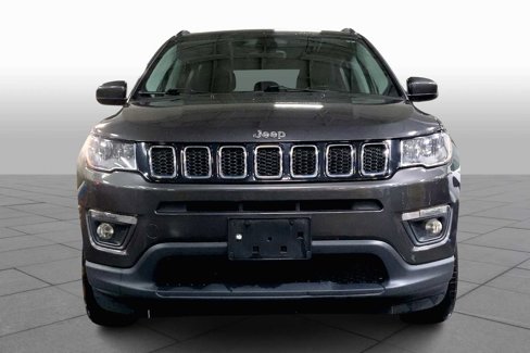 Used 2017 Jeep Compass Latitude w/ Cold Weather Group image 3