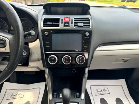 Used 2018 Subaru Forester 2.5i Premium w/ All-Weather Package image 11