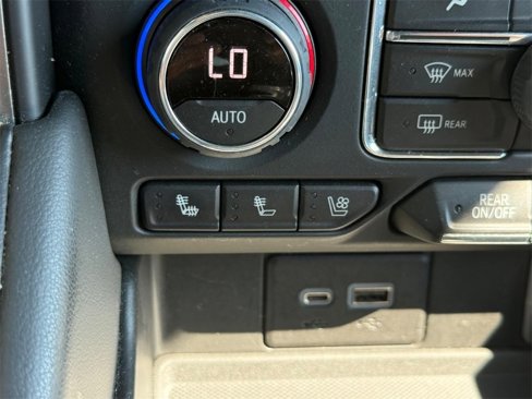 Used 2022 Chevrolet Tahoe Premier image 20