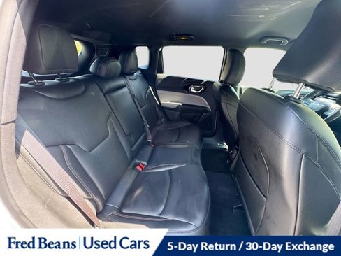 Used 2024 Jeep Compass Limited image 26
