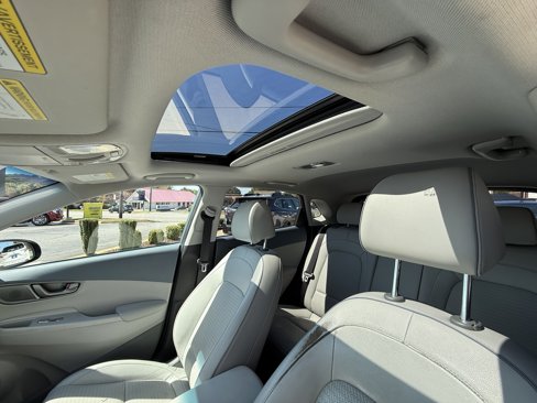 Used 2019 Hyundai Kona Ultimate image 28
