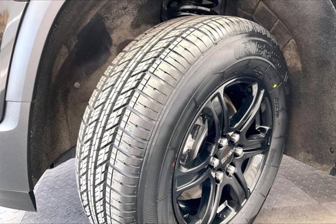 Used 2021 GMC Acadia AT4 w/ Trailering Package image 33