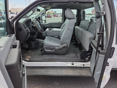 Used 2015 Ford F250 XL w/ Power Equipment Group image 8