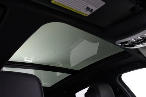 Certified 2025 Porsche Macan image 25