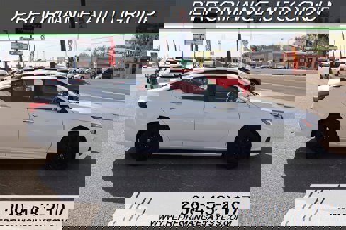 Used 2021 Nissan Altima 2.5 SV image 2